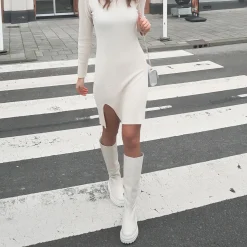 Beige Hoge Chelsea Boots^Sacha Flash Sale