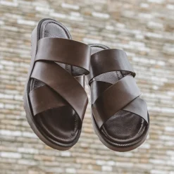 Bruine Leren Slippers^Sacha Fashion