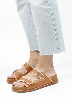 Camel Leren Slippers Met Gespen^Sacha Best Sale