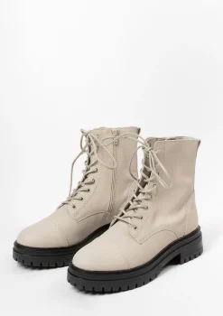 Latte Leren Veterlaarsjes^Sacha Fashion