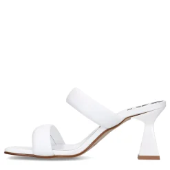 Witte Leren Muiltjes Met Trechterhak^Sacha Hot