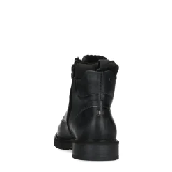 Zwarte Leren Veterboots Met Zwarte Voering^Sacha Sale