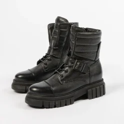 Zwarte Leren Veterlaarsjes Met Details^Sacha Best