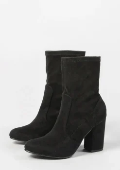 Zwarte Suedine Enkellaarsjes Met Hak^Sacha Store