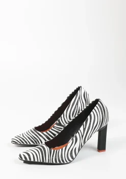 Zwarte Zebra Pumps^Sacha Outlet